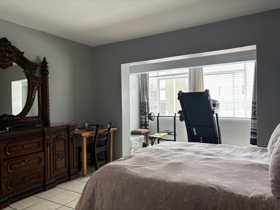 2 Bedroom Property for Sale in Humewood Eastern Cape